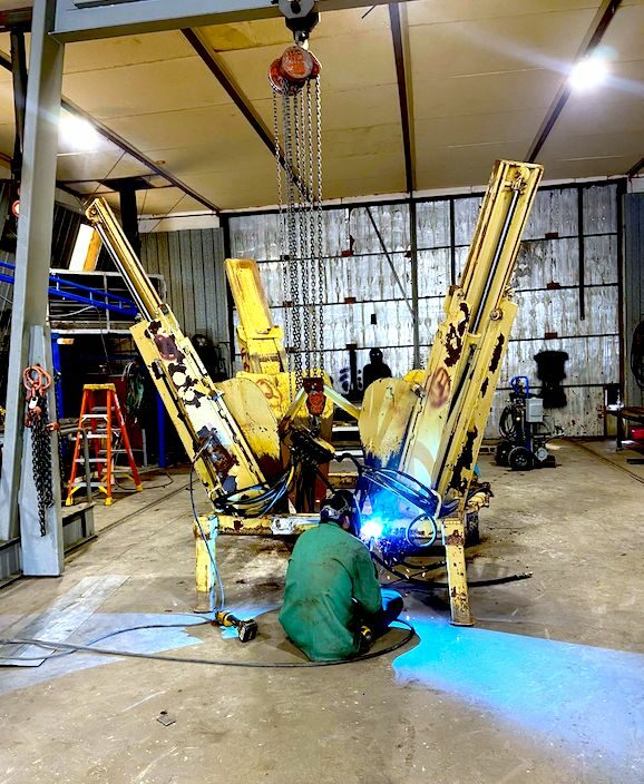 farrallbuiltShopHarvardNE